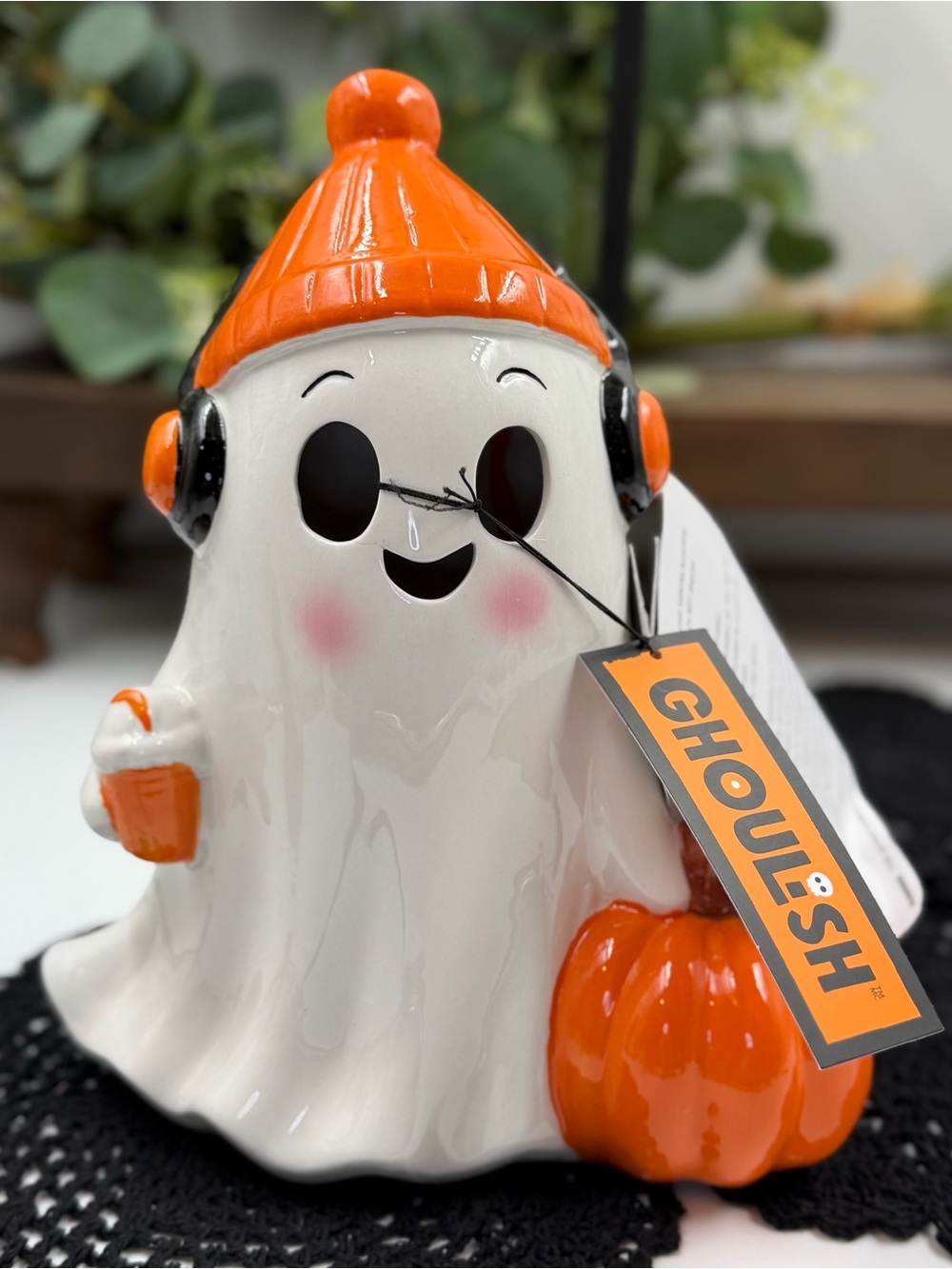 new 2026 ghoulish light up ghost with headphones pumpkin decor nwt